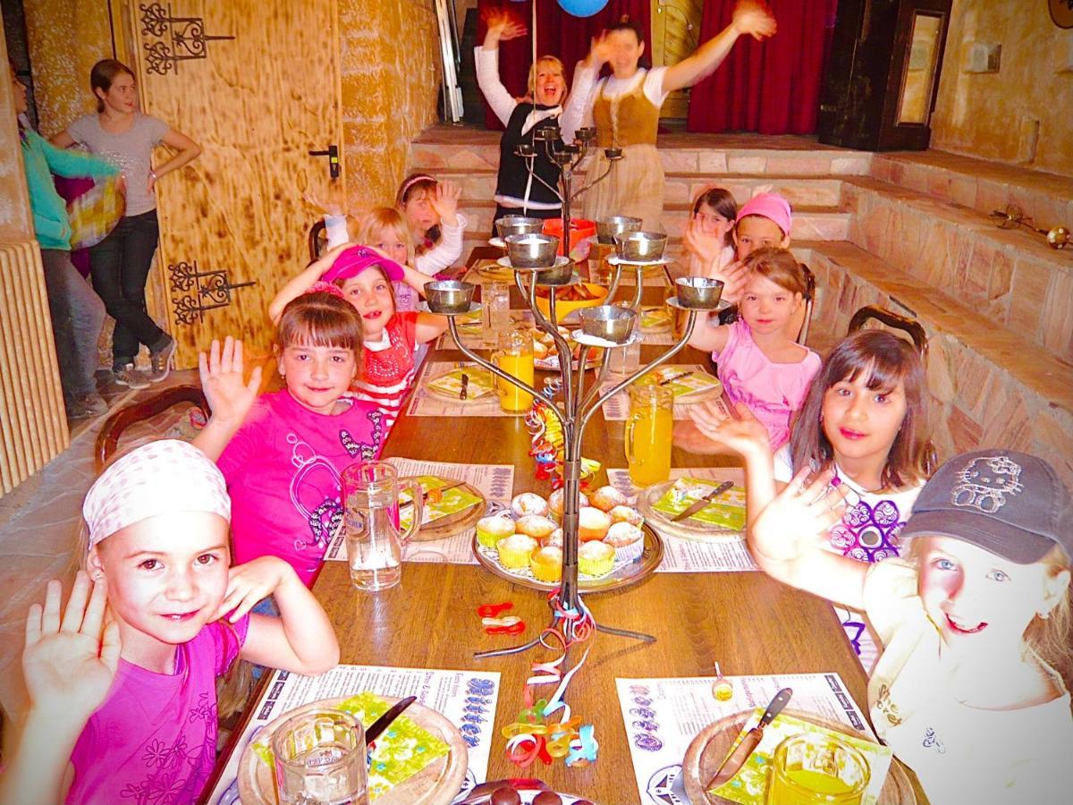 מארקטרדוויץ Meister Baer Hotel Fichtelgebirge מראה חיצוני תמונה